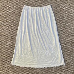 Vintage white slip skirt with dainty lace trim